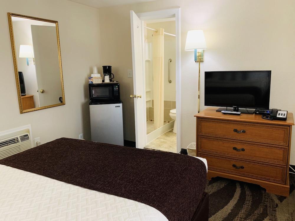 Rodeway Inn & Suites Шеридан Экстерьер фото