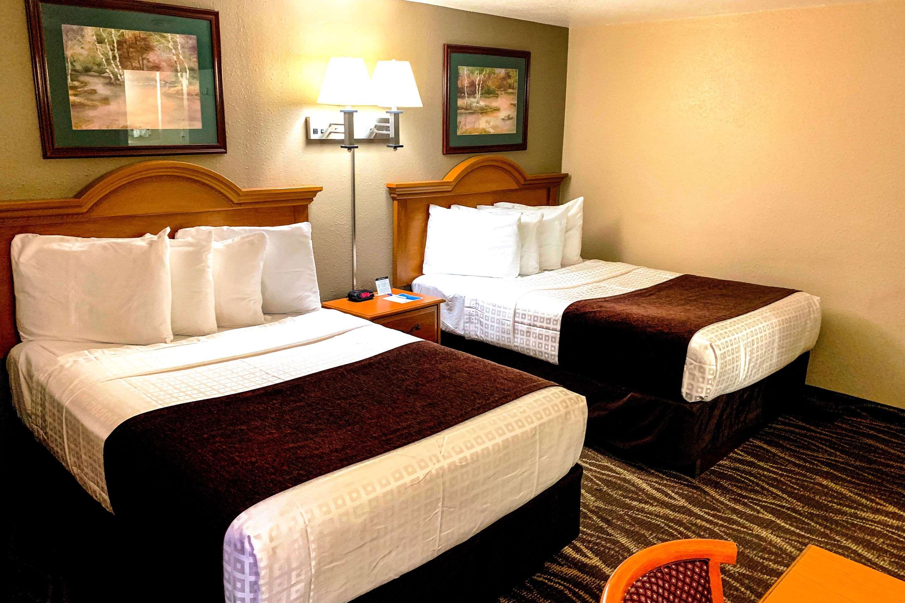 Rodeway Inn & Suites Шеридан Экстерьер фото