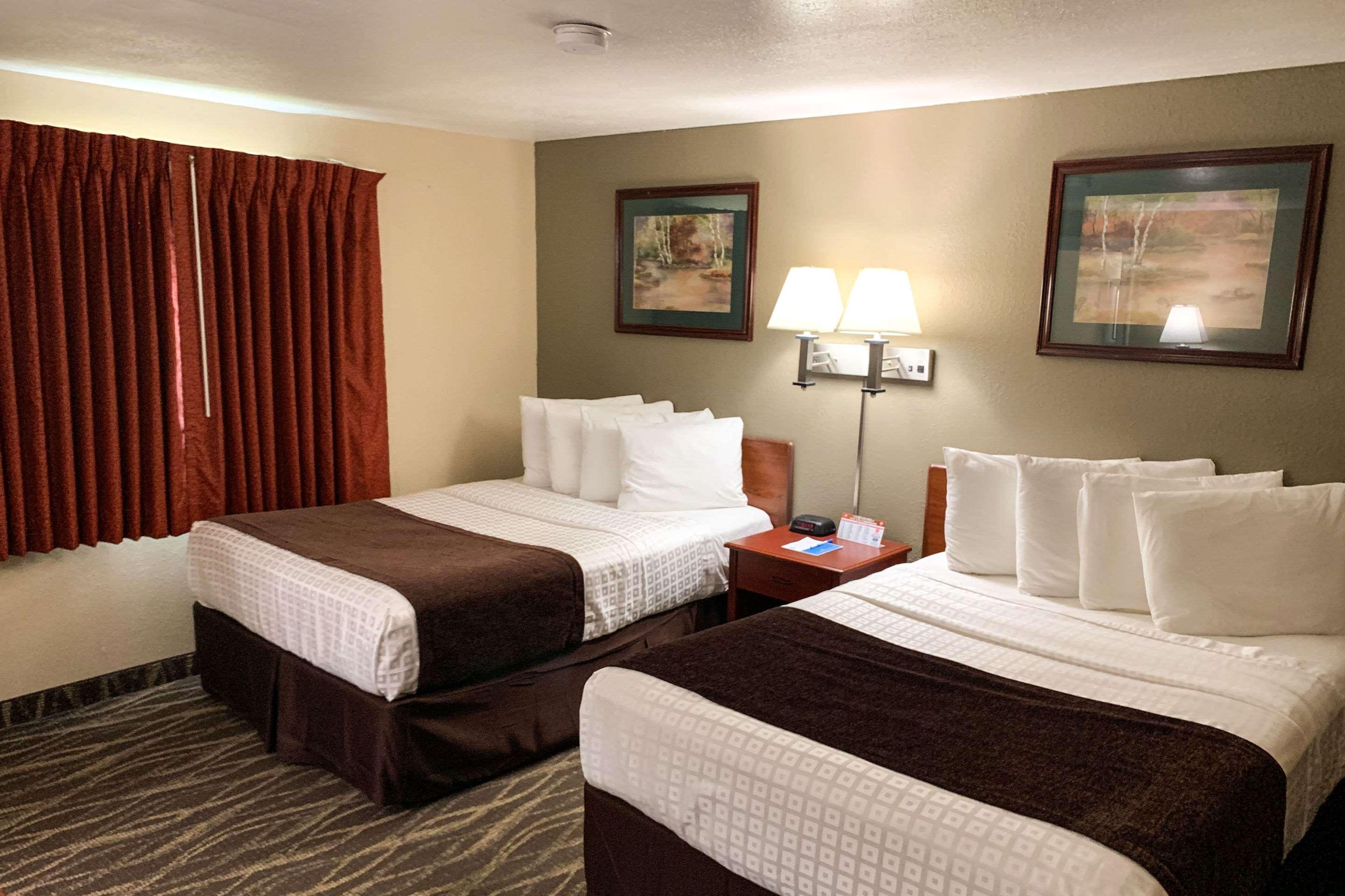 Rodeway Inn & Suites Шеридан Экстерьер фото