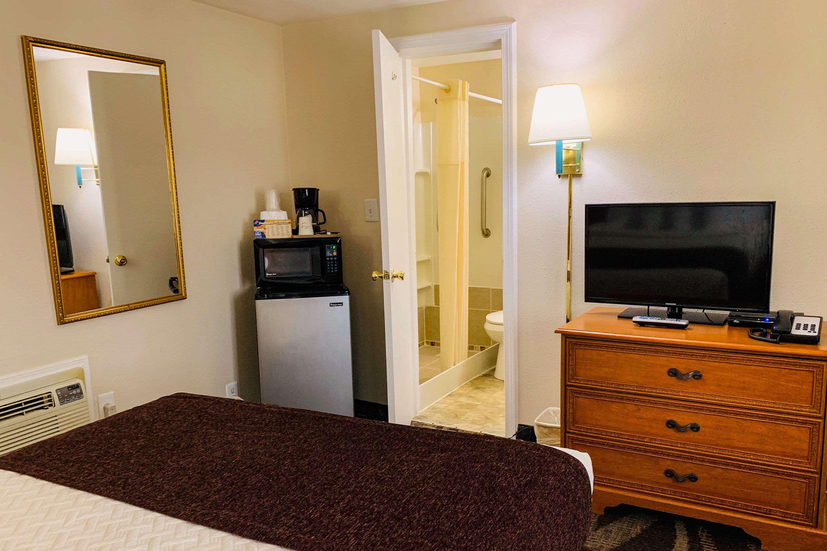 Rodeway Inn & Suites Шеридан Экстерьер фото