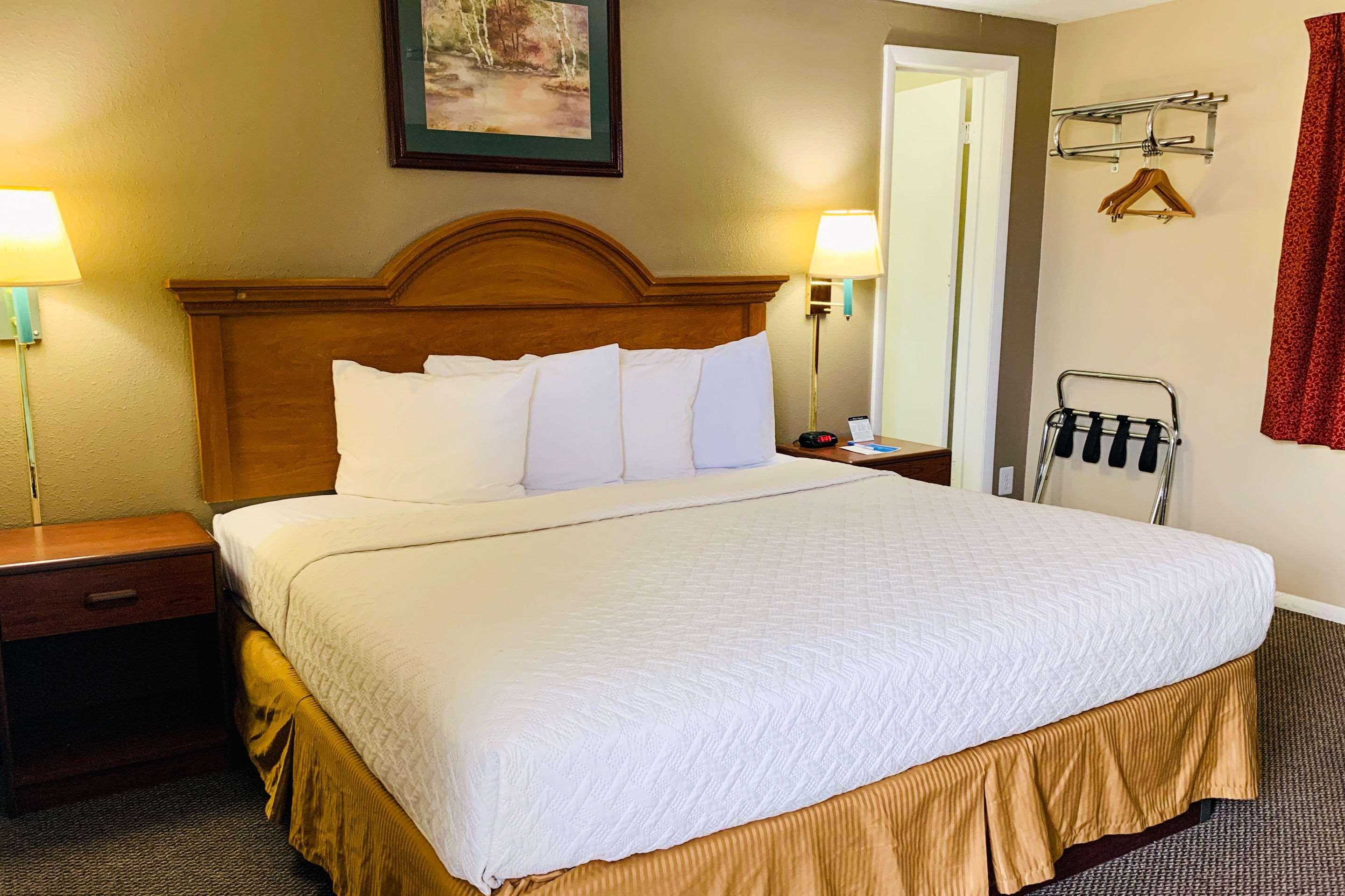 Rodeway Inn & Suites Шеридан Экстерьер фото