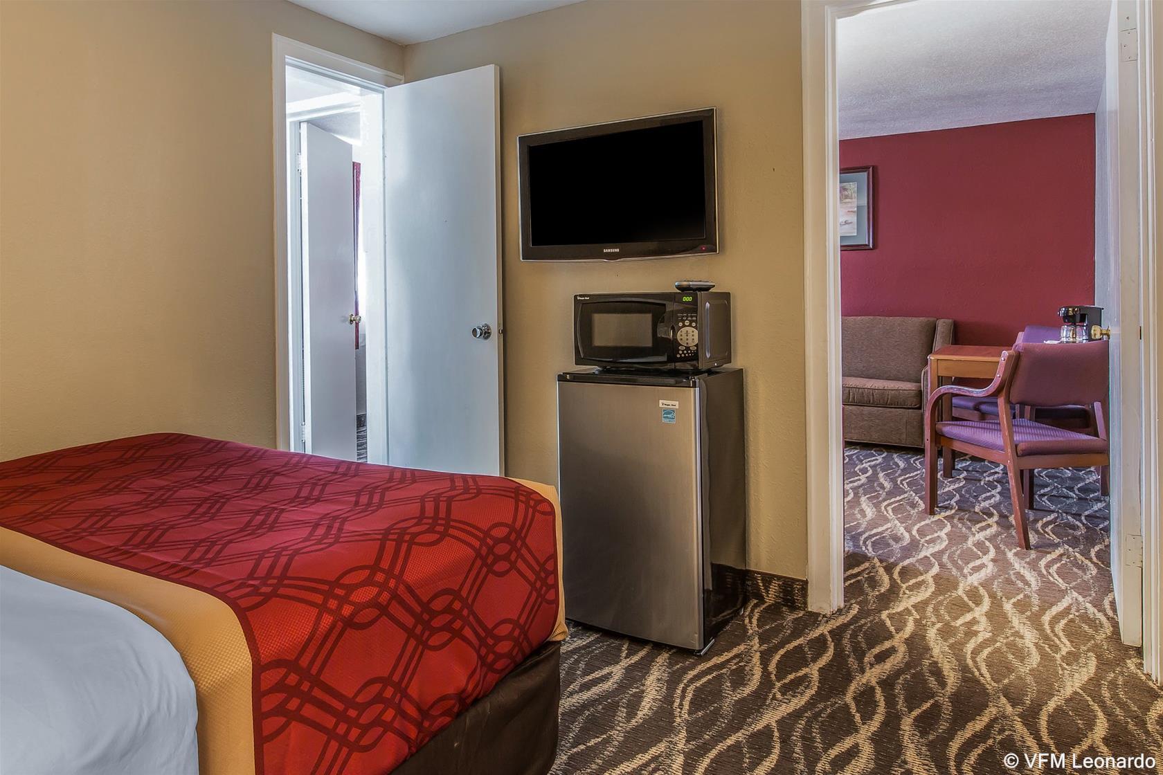 Rodeway Inn & Suites Шеридан Экстерьер фото