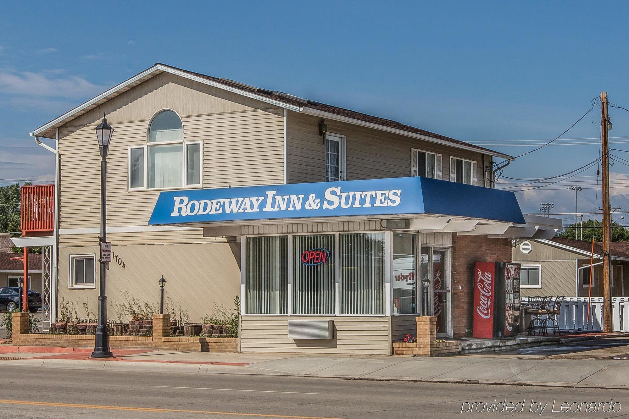 Rodeway Inn & Suites Шеридан Экстерьер фото